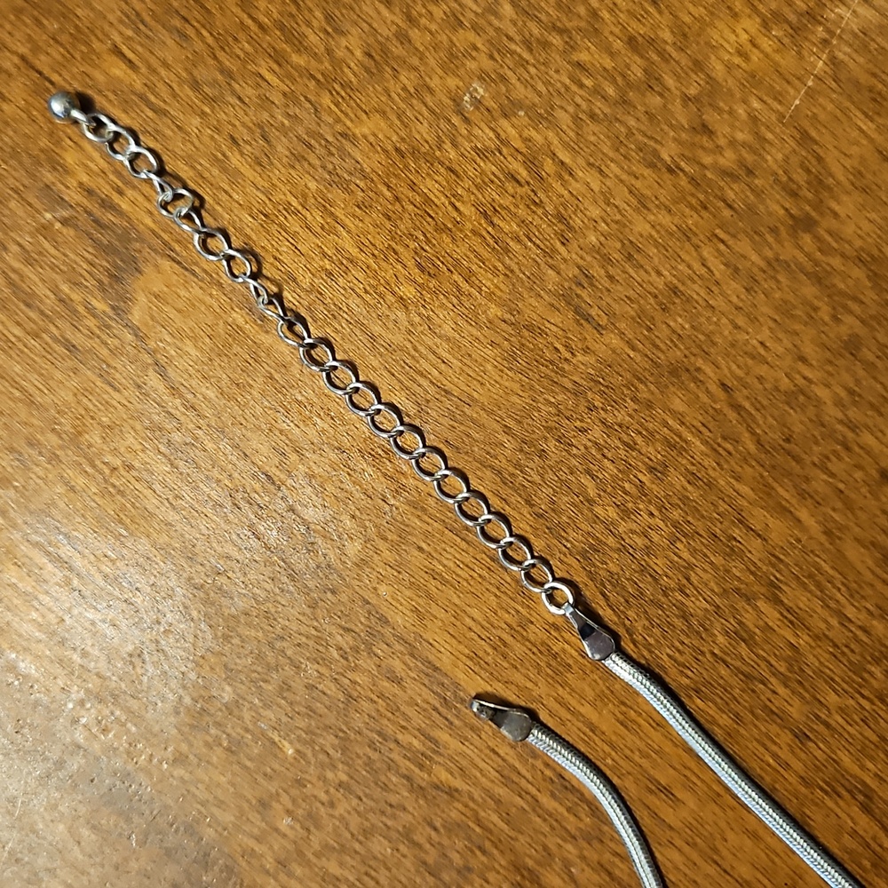 Silver Tone Rhinestone Necklace - Picture 3 of 3